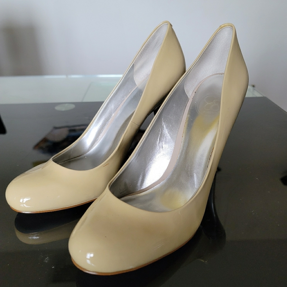 Jessica Simpson Beige Heels size 10
